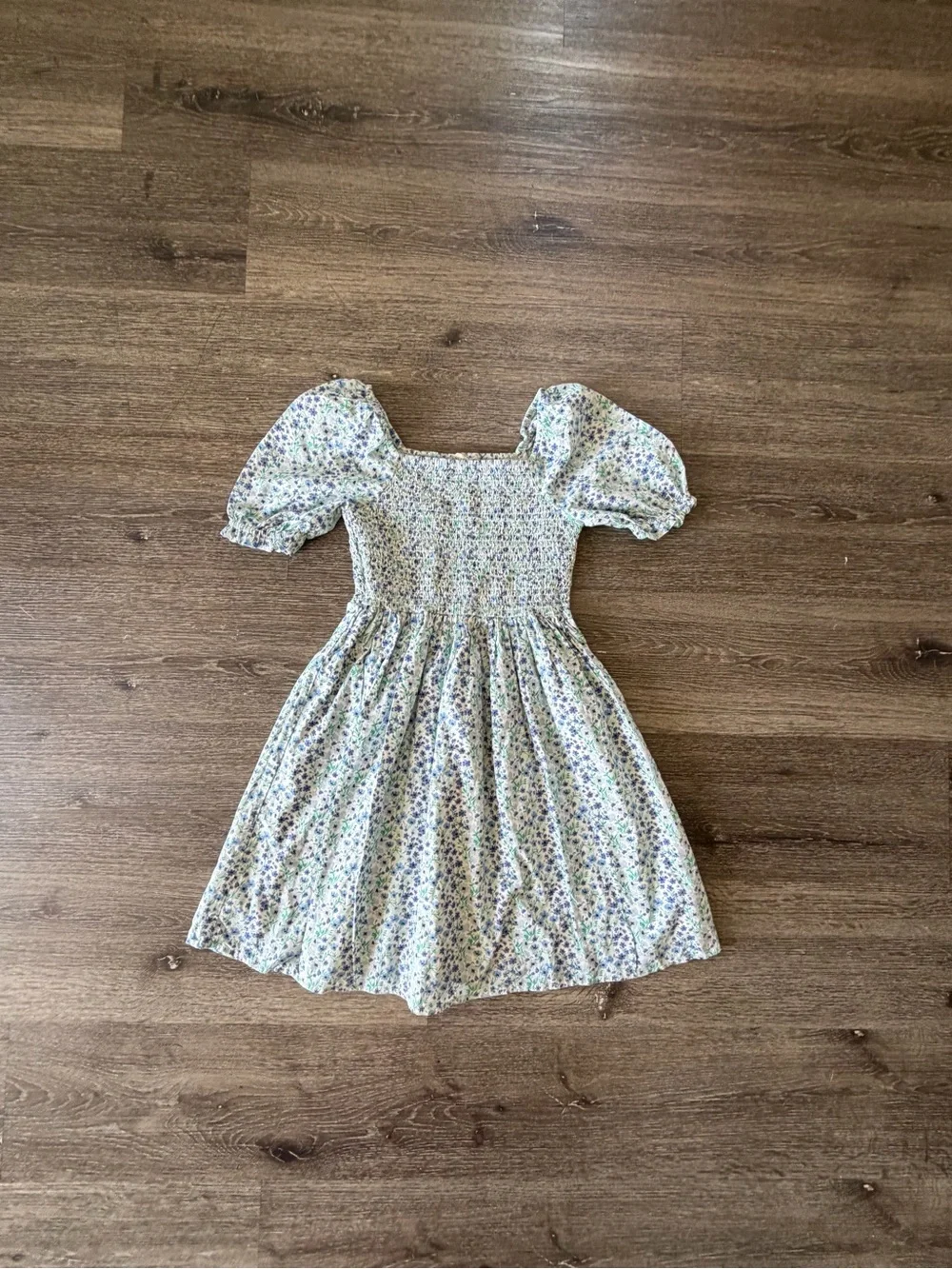 Crewcuts White Puff-Sleeve Smocked Floral Dress with Blue & Green Accents